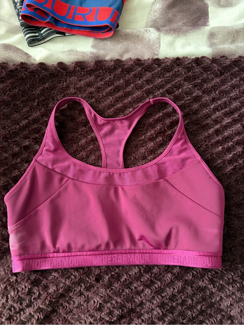 Under Armour Women's Bright Fuchsia Racerback Sports Bra